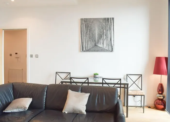 Modern 2Bd2Bath Apart Citycentre